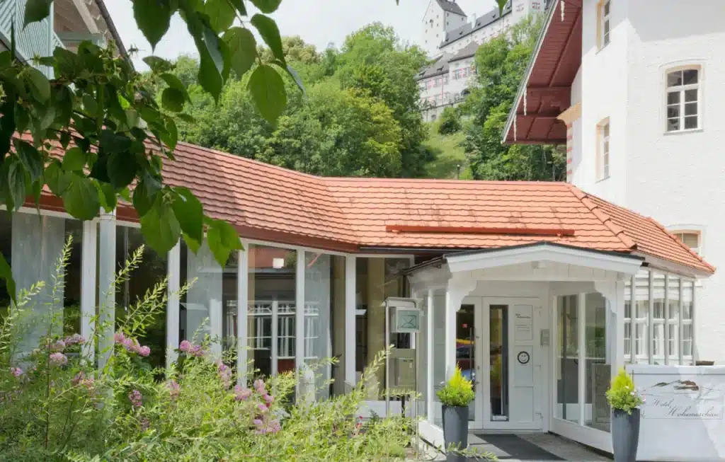 Burghotel Aschau von aussen - Partner der Auerbräu Festhalle