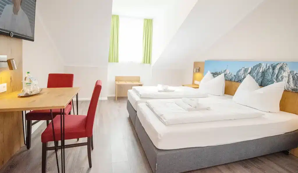 Zimmer im Burghotel Aschau mit Aussicht